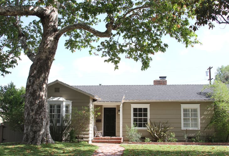 Should i buy clearance a flipped house